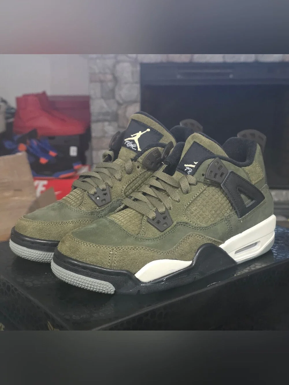 Nike Air Jordan 4 Retro SE Craft Medium Olive (GS)